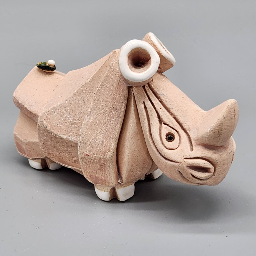 ARTESANIA RICONDADA Rhino